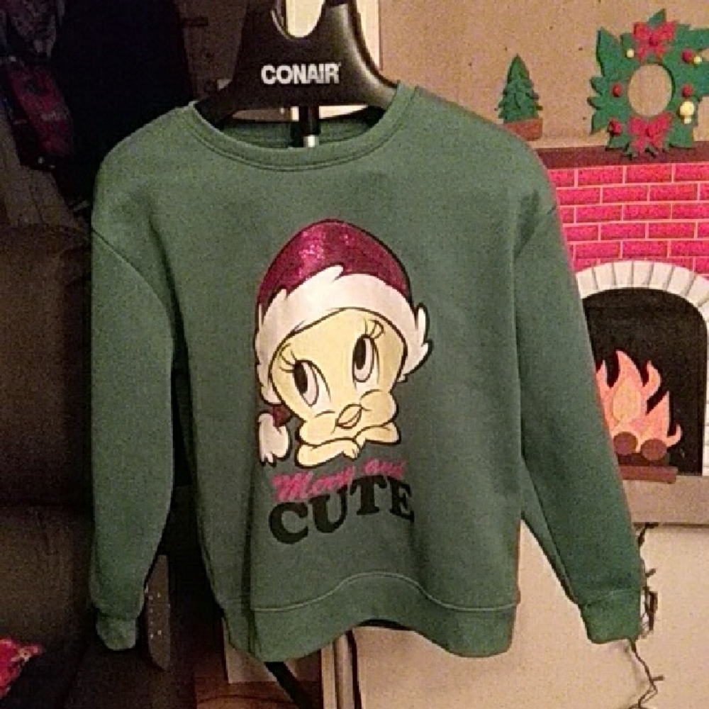 Green Tweety Christmas Sweatshirt 22